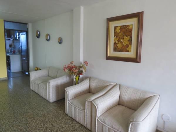 Bed and Breakfast Residencial El Sol De Los Pinos Trujillo Exteriér fotografie