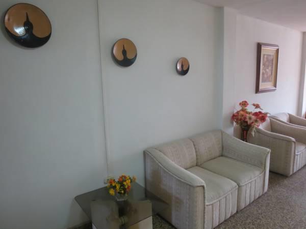 Bed and Breakfast Residencial El Sol De Los Pinos Trujillo Exteriér fotografie