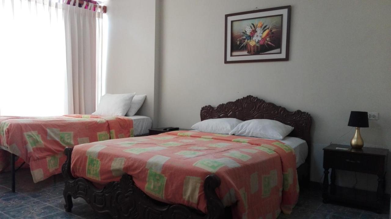 Bed and Breakfast Residencial El Sol De Los Pinos Trujillo Exteriér fotografie
